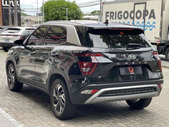 HYUNDAI-CRETA-2024