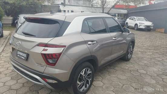 HYUNDAI-CRETA-2022