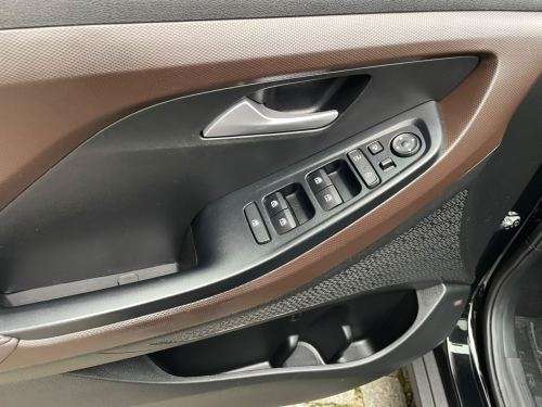 HYUNDAI-CRETA-2024