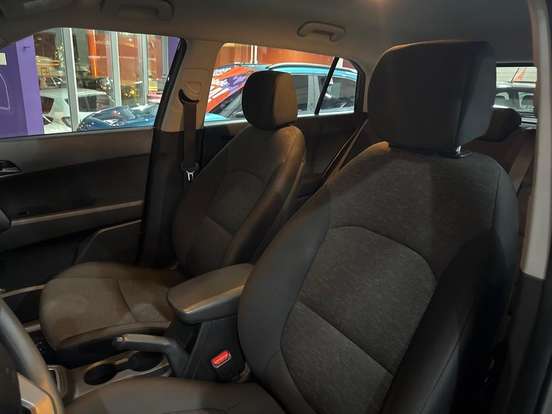 HYUNDAI-CRETA-2024