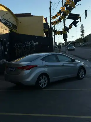 HYUNDAI-ELANTRA-2011