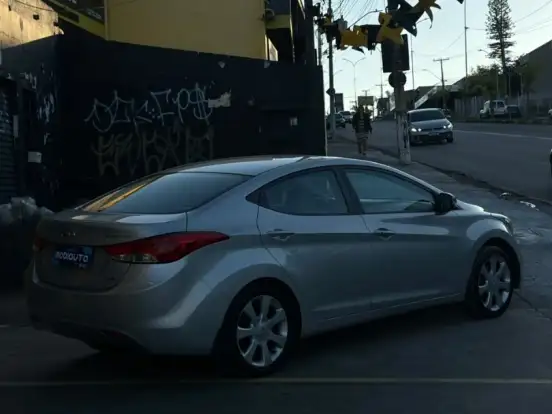 HYUNDAI-ELANTRA-1.8 GLS 16V GASOLINA 4P AUTOMÁTICO HYUNDAI-ELANTRA-2011