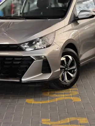 HYUNDAI-HB20-2023