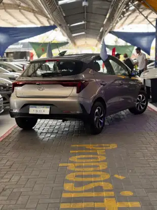 HYUNDAI-HB20-2023