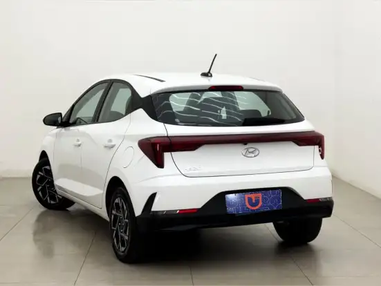 HYUNDAI-HB20-2024