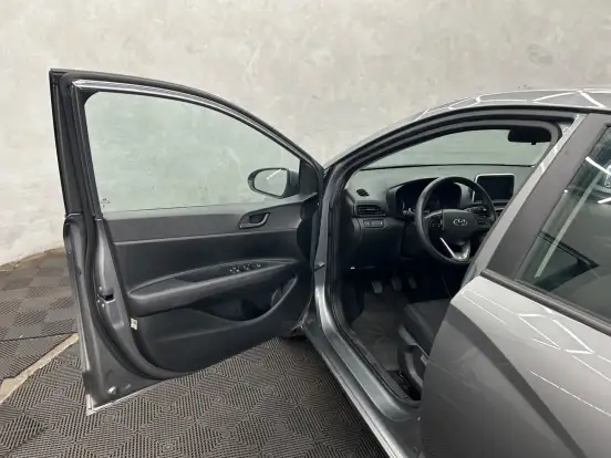 HYUNDAI-HB20-2025