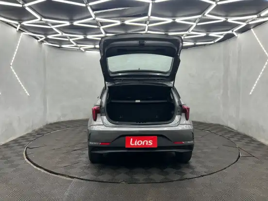 HYUNDAI-HB20-2025