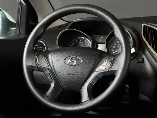 HYUNDAI-HB20-1.0 COMFORT 12V FLEX 4P MANUAL HYUNDAI-HB20-2014