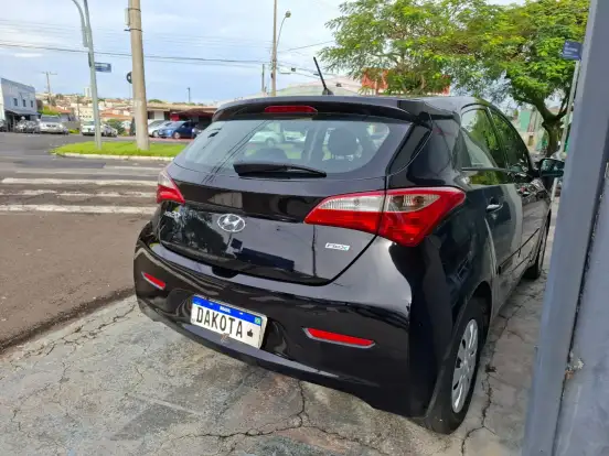 HYUNDAI-HB20-2014