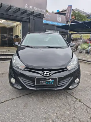 HYUNDAI HB20 1.0 COMFORT PLUS 12V FLEX 4P MANUAL