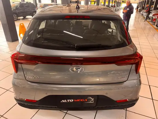 HYUNDAI-HB20-2025