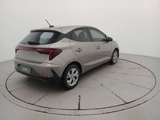 HYUNDAI-HB20-2023