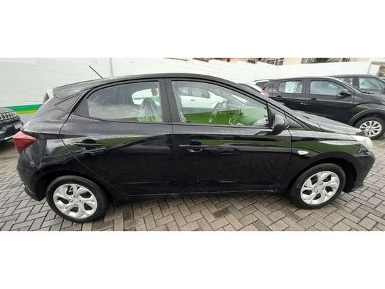 HYUNDAI-HB20-2025