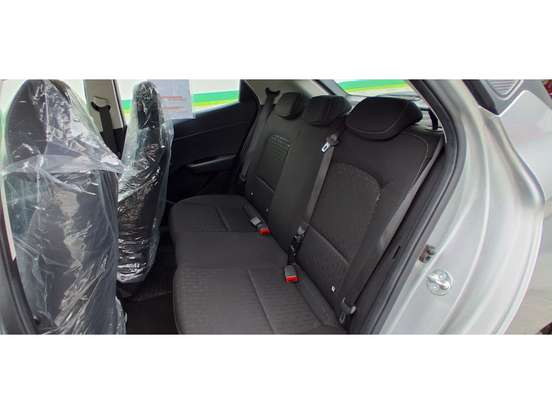 HYUNDAI-HB20-1.0 12V FLEX COMFORT MANUAL HYUNDAI-HB20-2025