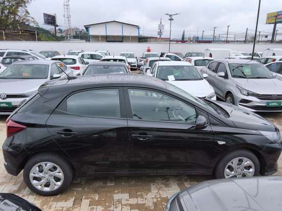 HYUNDAI-HB20-2025