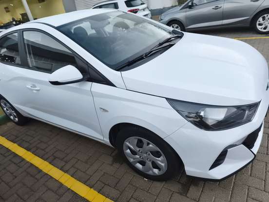 HYUNDAI-HB20-2025
