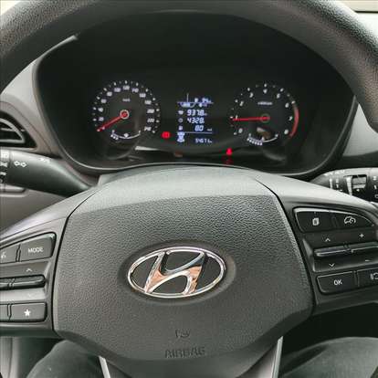 HYUNDAI-HB20-2023