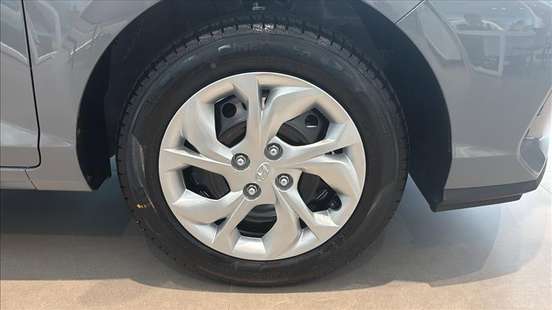 HYUNDAI-HB20-2026
