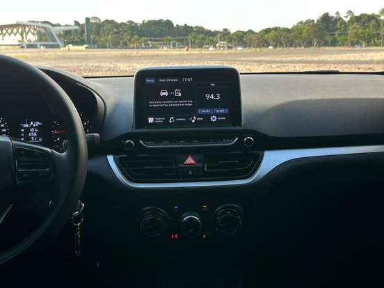 HYUNDAI-HB20-1.0 12V FLEX COMFORT PLUS MANUAL HYUNDAI-HB20-2024
