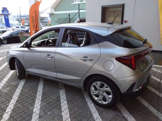 HYUNDAI-HB20-2025