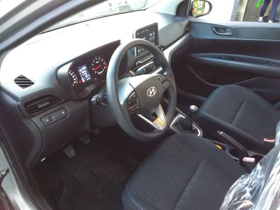 HYUNDAI-HB20-2025