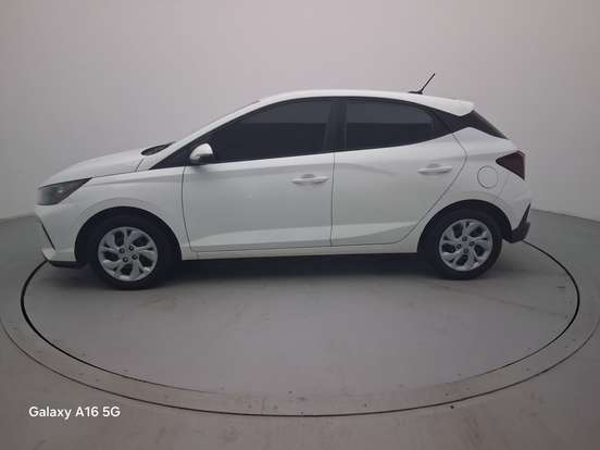 HYUNDAI-HB20-1.0 12V FLEX COMFORT PLUS MANUAL HYUNDAI-HB20-2025