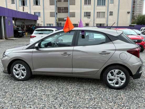 HYUNDAI-HB20-2024