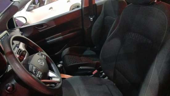 HYUNDAI-HB20-2024
