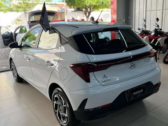HYUNDAI-HB20-1.0 12V FLEX COMFORT PLUS MANUAL HYUNDAI-HB20-2025