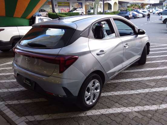 HYUNDAI-HB20-1.0 12V FLEX COMFORT PLUS MANUAL HYUNDAI-HB20-2025