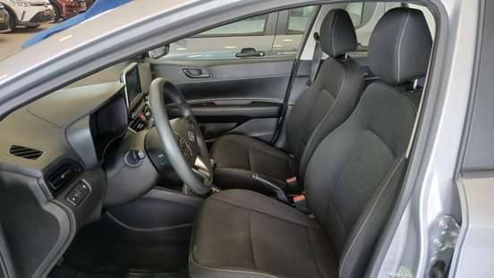 HYUNDAI-HB20-2025