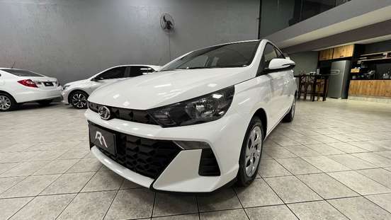 HYUNDAI-HB20-2024