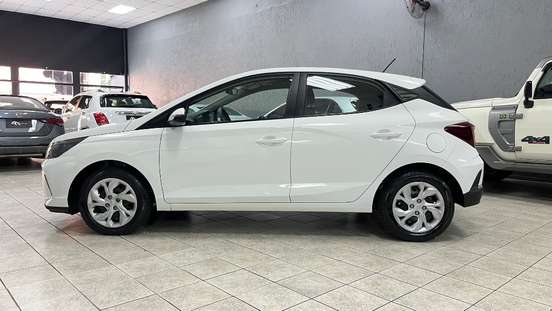 HYUNDAI-HB20-2024