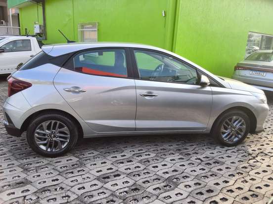 HYUNDAI-HB20-2025