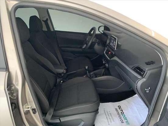 HYUNDAI-HB20-2025