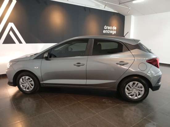 HYUNDAI-HB20-2023