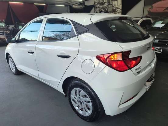 HYUNDAI-HB20-2022