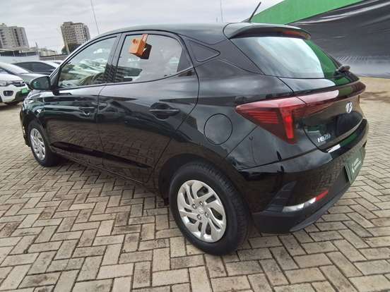 HYUNDAI-HB20-2023