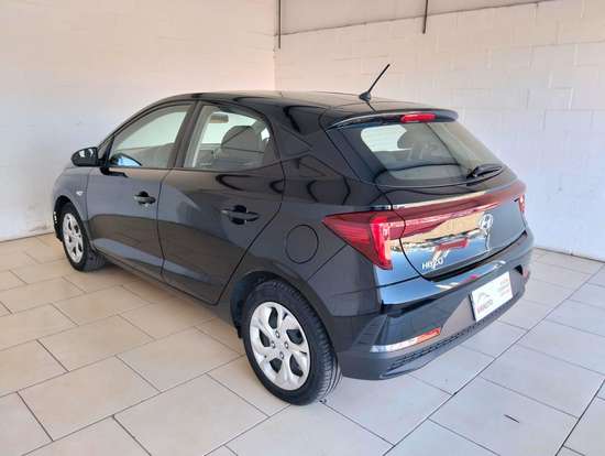 HYUNDAI-HB20-2024