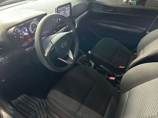 HYUNDAI-HB20-2021