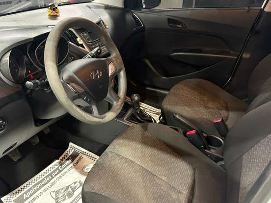 HYUNDAI-HB20-1.0 COMFORT 12V FLEX 4P MANUAL HYUNDAI-HB20-2016