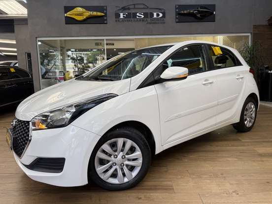 HYUNDAI-HB20-2018