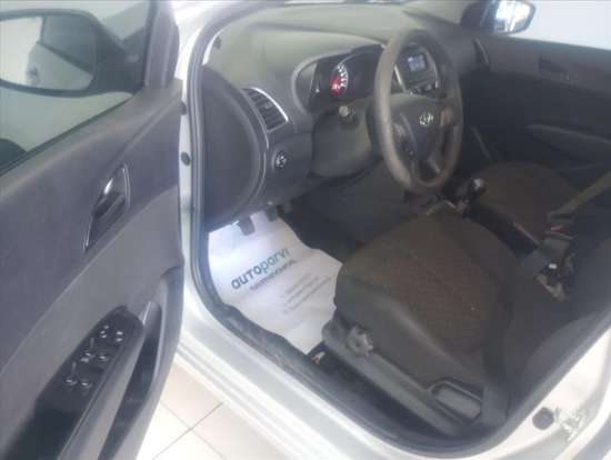 HYUNDAI-HB20-2018