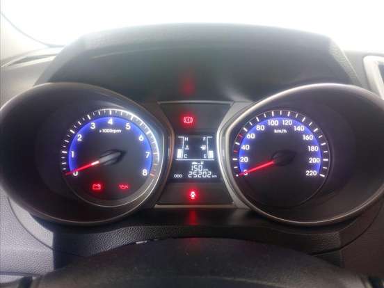 HYUNDAI-HB20-1.0 COMFORT 12V FLEX 4P MANUAL HYUNDAI-HB20-2018