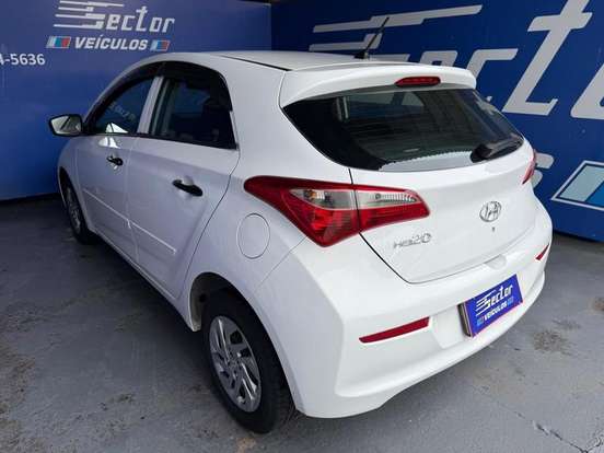 HYUNDAI-HB20-1.0 COMFORT 12V FLEX 4P MANUAL HYUNDAI-HB20-2017