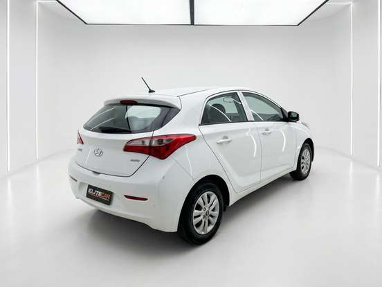HYUNDAI-HB20-1.0 COMFORT 12V FLEX 4P MANUAL HYUNDAI-HB20-2015