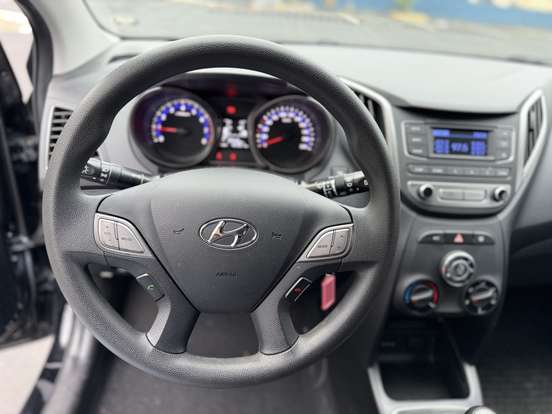 HYUNDAI-HB20-2017