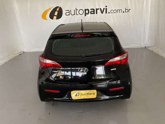 HYUNDAI-HB20-2015