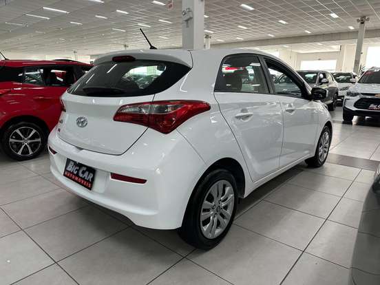 HYUNDAI-HB20-1.0 COMFORT 12V FLEX 4P MANUAL HYUNDAI-HB20-2018