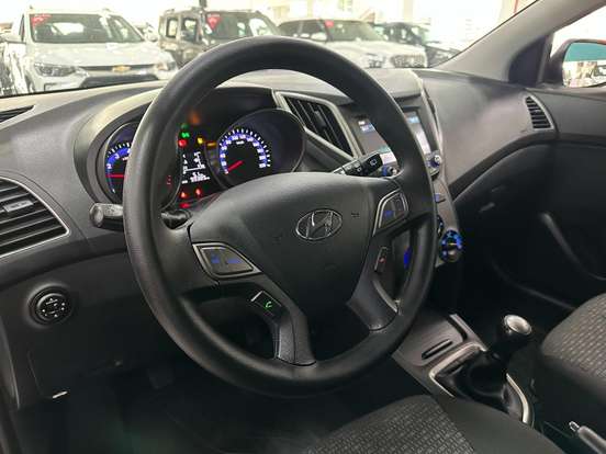 HYUNDAI-HB20-1.0 COMFORT 12V FLEX 4P MANUAL HYUNDAI-HB20-2018